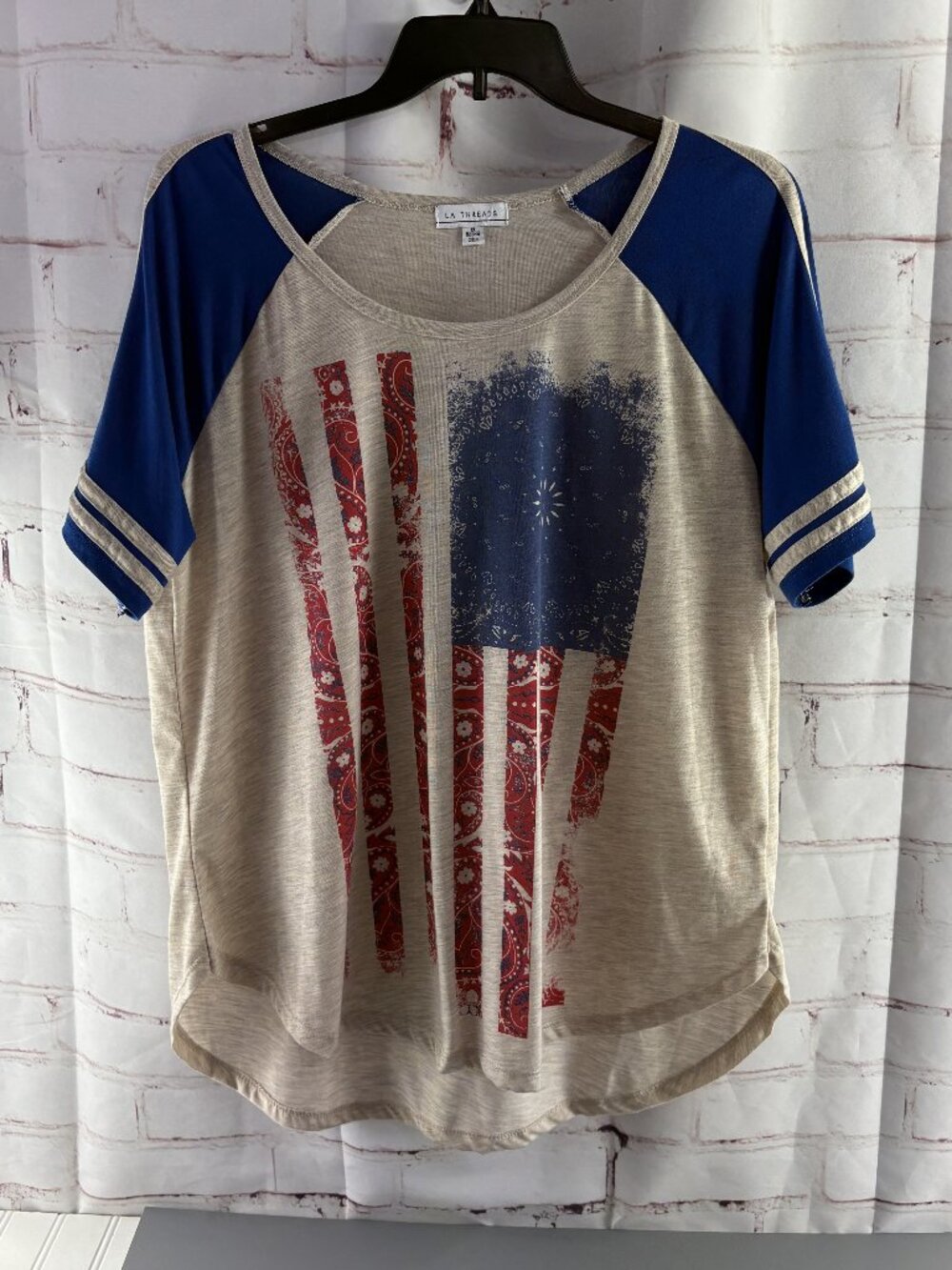 L A Threads Patriotic American Flag Women's Plus Top 1X
